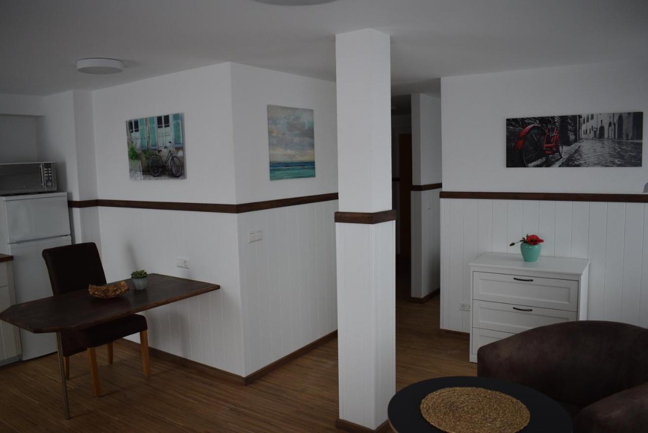 Mit Klimaanlage Am Neckarufer, Schoene Aussicht * Bad Friedrichshall